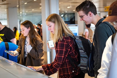 Europa stemt in met nieuwe passagiersrechten: geen extra kosten voor handbagage en sneller terugbetaling bij vertraging