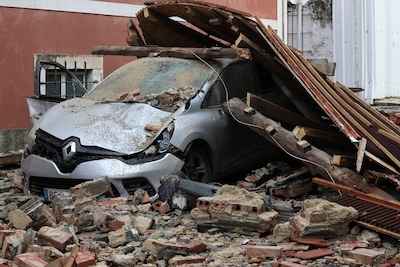 Storm Kristin eist vier doden in Portugal en veroorzaakt zware schade, ook Spanje kampt met overlast