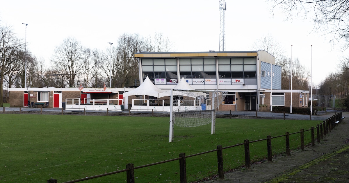 Waarom SV Babberich nog steeds niet kan spelen op eigen veld: ‘Een race tegen de klok want Peter Bos
