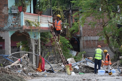 Contact met vermiste vrouw die in Nepal woont, twee andere Nederlanders nog vermist