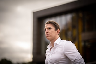 Aandeelhouder Braasch reageert op Vitesse-crisis: ‘Het enige wat ik wil, is mijn aandelen verkopen’