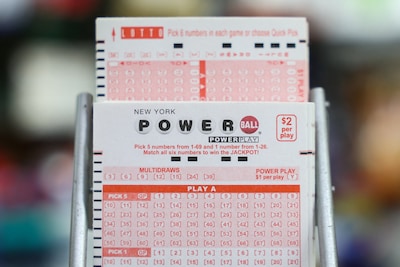Bizar hoge hoofdprijs in loterij: Amerikaan wint Powerball van 1,8 miljard dollar op Kerstavond