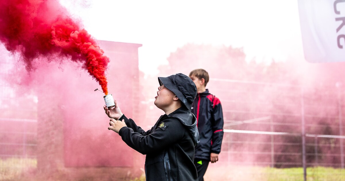 Anticlimax voor RKTVC na drie rode kaarten, Den Ambtman zet Kesteren in vuur en vlam