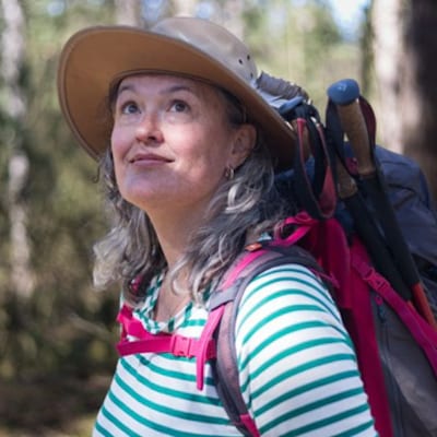 Francine Postma vertelt in Nijmegen over wandelboek