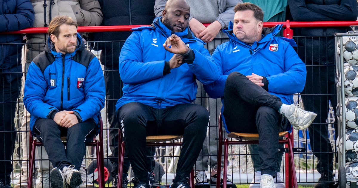 Trainerscarrousel | Martens aan de slag bij VRC • Krebbers moet bij Union alleen door • Nijman blijf