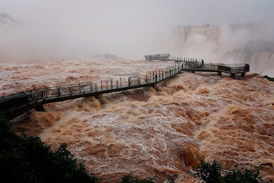 Argentinië evacueert ruim 2000 mensen door overstromingen El Niño