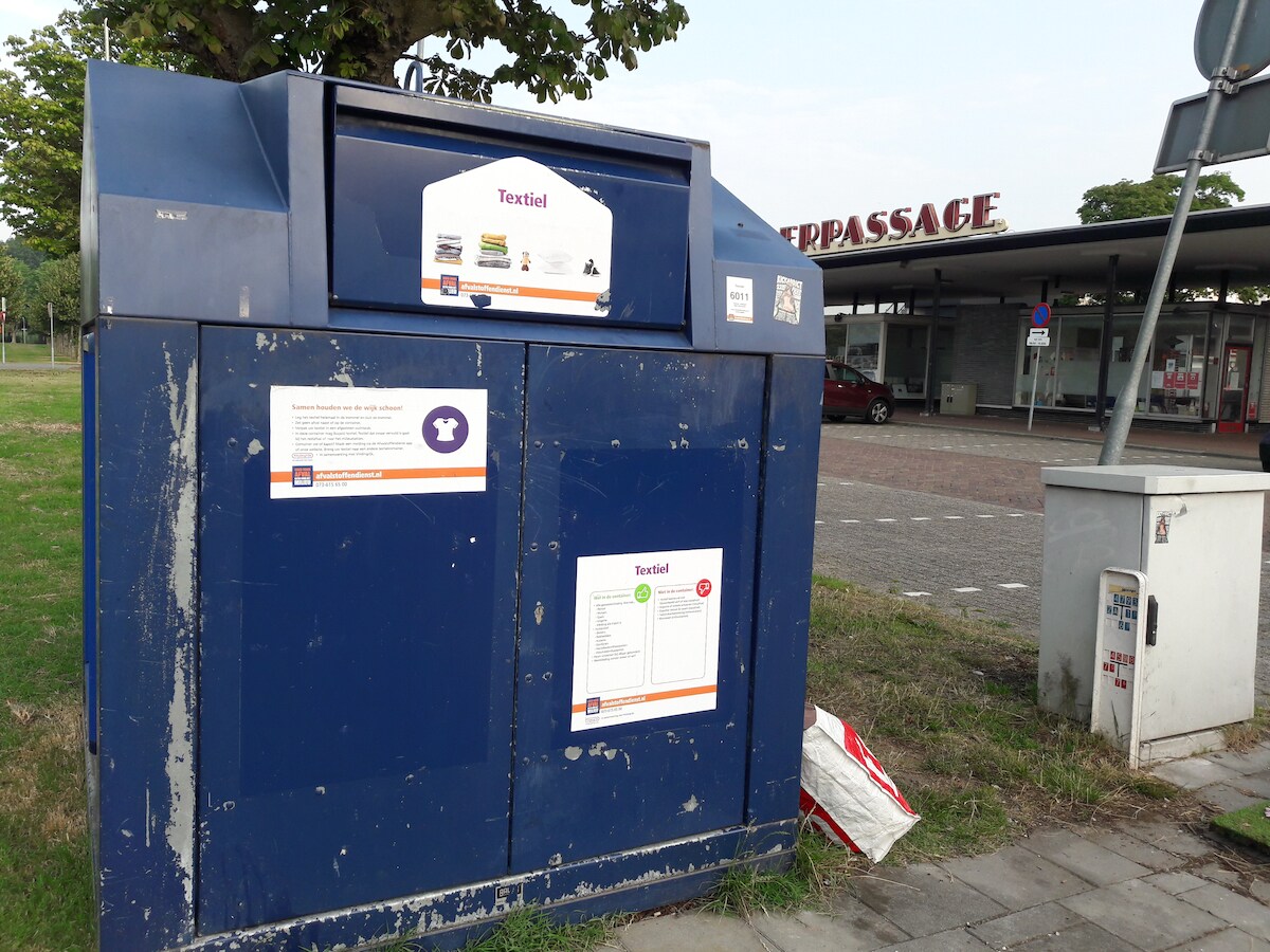 Kledingcontainers steeds vaker vervuild: ‘Slachtafval en ...