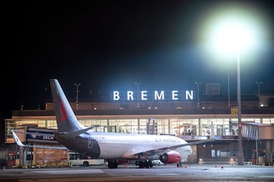 Vliegverkeer Bremen uur lang verstoord door mogelijke drone