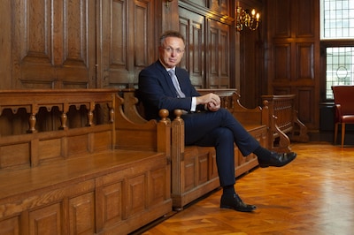 Commissaris Groningen doet aangifte na ‘oorlogsdreiging’ Farmers Defence Force