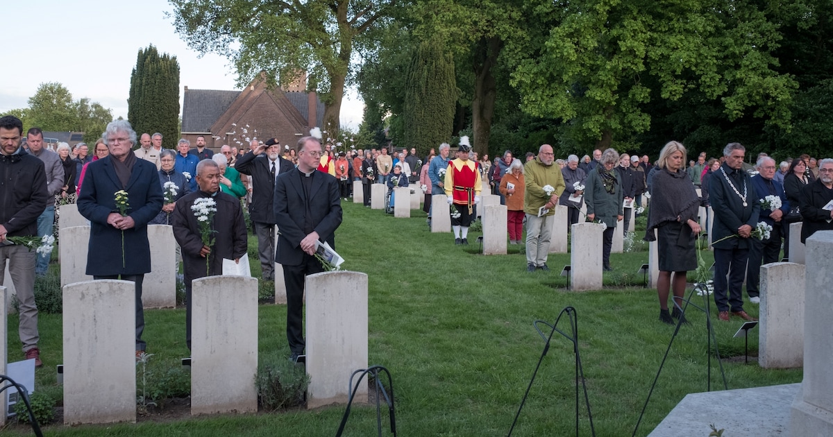 Gemeente Gennep herdenkt oorlogsslachtoffers in Milsbeek