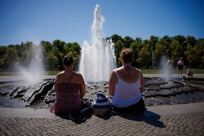 Duitsland meet met 41,3 graden zijn hoogste temperatuur ooit