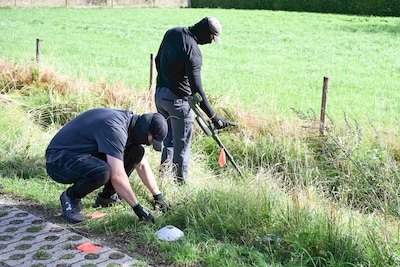 LIVE Overasselt | 20.000 euro voor uitvaart beveiliger ingezameld • Volop politie op de been, onderz