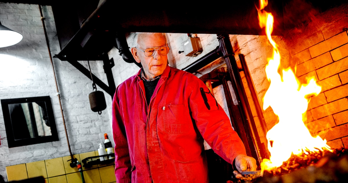Toon (80) is smid en werkt nog altijd: ‘Als je iets kent én iets kunt, heb je altijd werk’