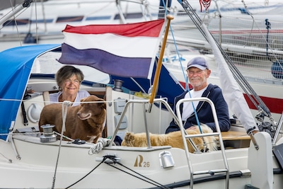 Jachthavens vergrijzen, jeugd kiest de sloep en sup: ‘Dertigers zie je hier bijna niet’