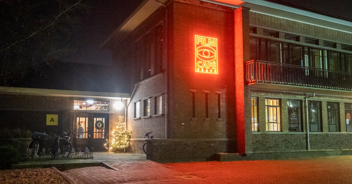 Poëziemiddag in Filmcafé Grave