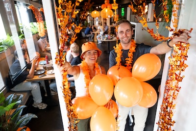 Oplossing voor de WK-nacht: bedrijf kijkt samen naar Oranje en start werkdag om 05.00 uur