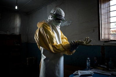 Oeganda bevestigt na Congo ook ebola-uitbraak: man (59) overlijdt in ziekenhuis in Kampala