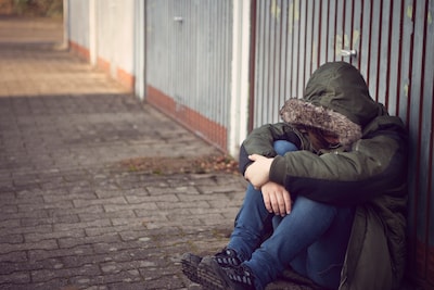 Schoolmeester (49) zou meerdere jonge jongens hebben verkracht: ‘Sommigen zien dit als doodzonde’