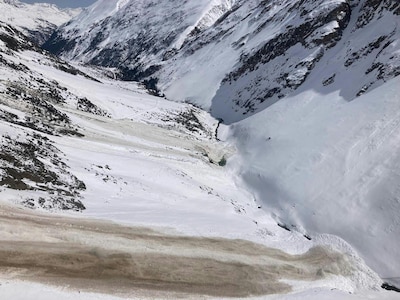 Vijf skiërs omgekomen door lawines in Oostenrijk, ondanks waarschuwingen voor gevaar
