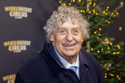 Componist Tonny Eyk (85) overleden: ‘Ongelofelijk muzikale en lieve man’