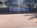 De hele stad Nijmegen hangt vol met de spandoeken.