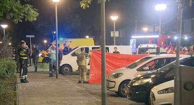 21-jarige man doodgeschoten op parkeerplaats in Roermond, politie zoekt dader(s): ‘Ik hoorde vijf of zes knallen’