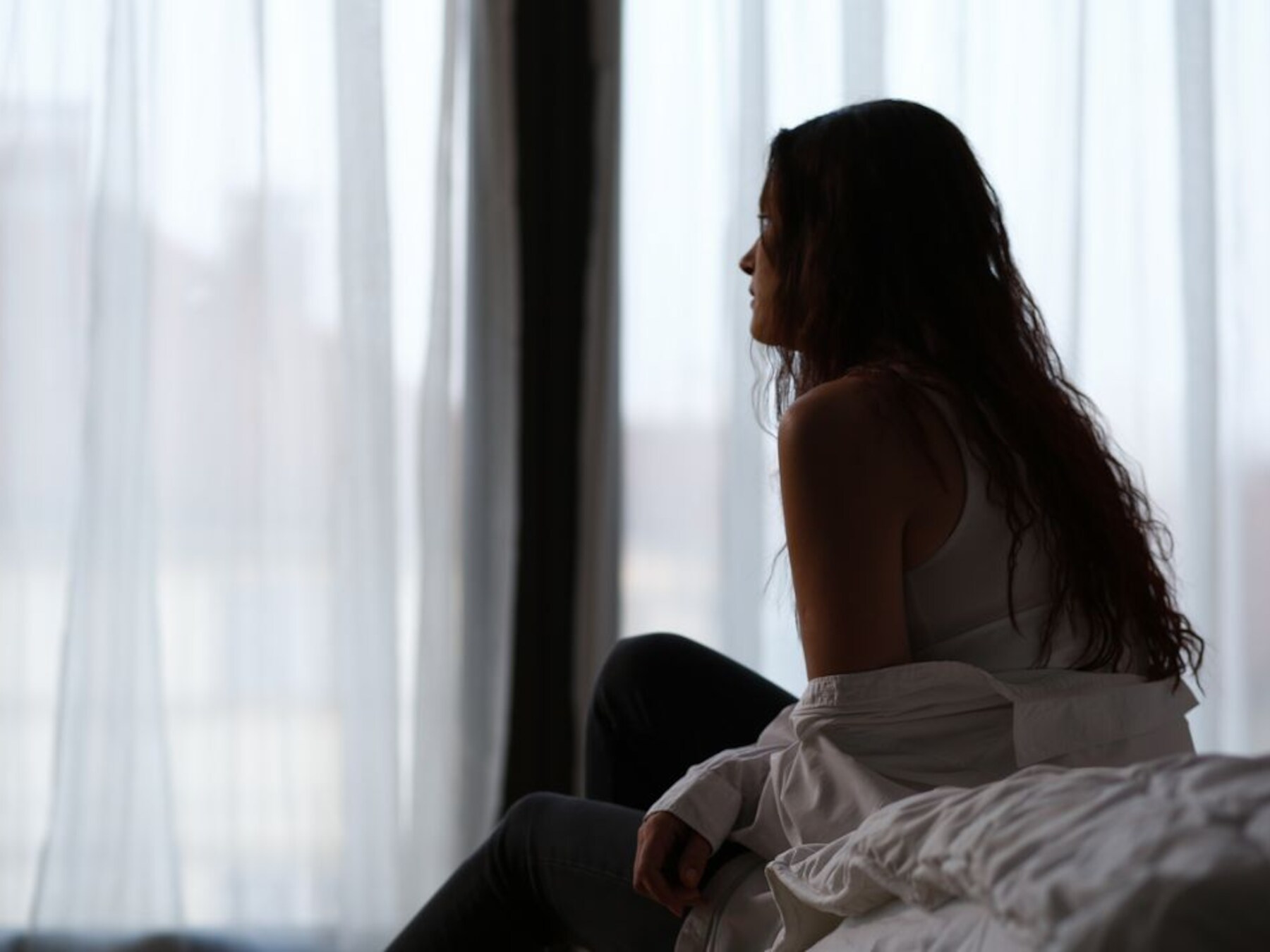 Slapende vrouw krijgt onverwacht ‘een tongzoen’ van haar buurman: ‘Ik wist niet hoe ik moest reageren’