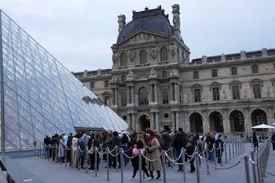 Louvre voor het eerst sinds juwelenroof weer open voor publiek