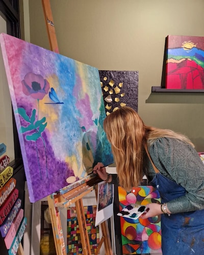 Uit de Kunst exposeert in gemeentehuis Druten