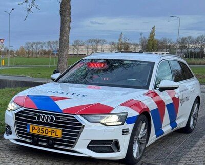 Automobilist (26) zonder rijbewijs en onder invloed geeft vals paspoort: peuter zat los naast hem