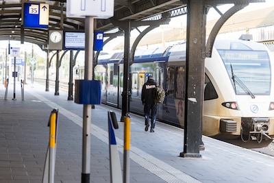 Landelijke staking openbaar vervoer op 24 juni, personeel legt in ochtendspits paar uur werk neer