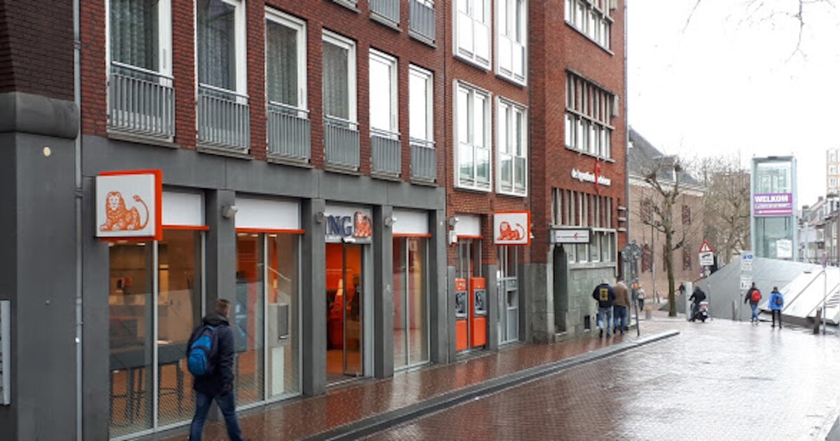 Bankwinkel van ING verhuist naar voormalig winkelpand H&M in de Molenstraat