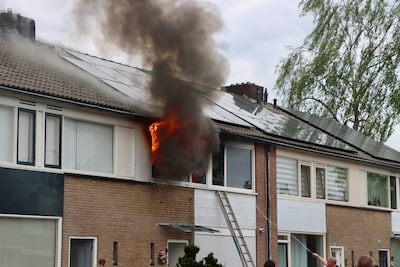 Dode bij woningbrand in Oldenzaal, twee gewonden naar ziekenhuis