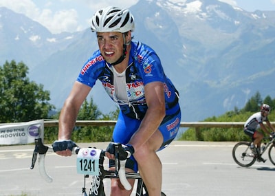 Ex-tijdrijder en verkoper van Raleigh wil nu Batavus redden: ‘Spectaculaire verzameling fietsmerken’