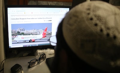 Boeing 737 verdwijnt van radar boven Arabische Zee, autoriteiten vrezen het ergste voor vijf bemanningsleden