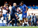 De nieuwe Chelsea-coach Enzo Maresca met de Franse verdediger Wesley Fofana.