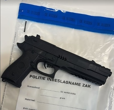 Op avond dodelijke schietpartij in Nijmegen treft politie nóg een wapen aan, bij 19-jarige, maar die