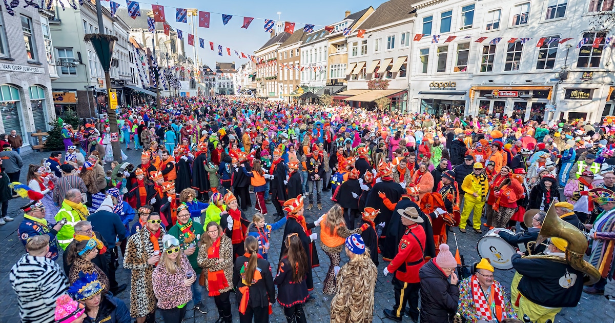 Carnaval barst los in ‘t Kielegat: verschillende delen van Bredase binnenstad afgesloten door drukte