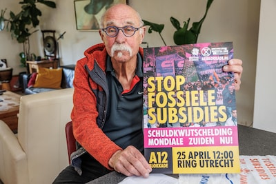 André (79) blokkeert de snelweg en moet rijbewijs inleveren: ‘Wat we doen moet schuren, anders verandert er niets’