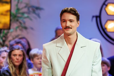 Bram Krikke valt door de mand als hij smoes verzint over afwezigheid bij Televizier-Ring Gala: ‘Wat een gelul’