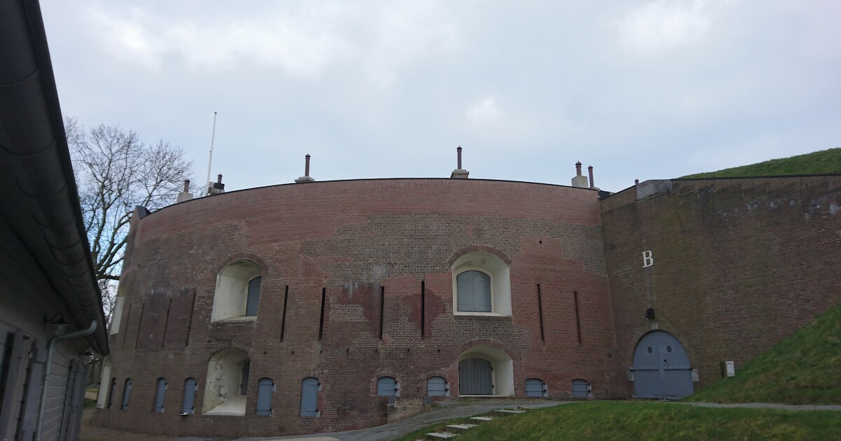 Vleermuizen weg, ondernemers zijn welkom in Fort Asperen