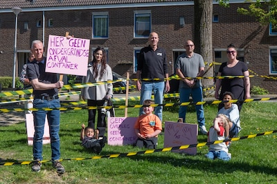 Woede en verdriet om plan voor afvalcontainers in geliefd plantsoen: ‘Mijn nekharen stonden recht ov