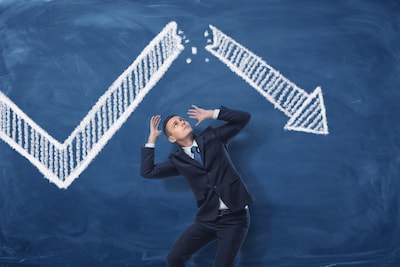 Rechtbank verklaart vier Twentse bedrijven, waaronder transporteur en een modelmakerij, failliet