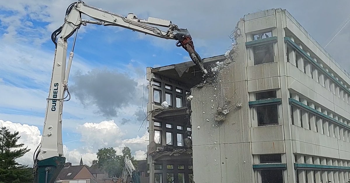 Het sneeuwt piepschuim in Breda: ‘Het is verschrik­ke­lij­ke rommel’