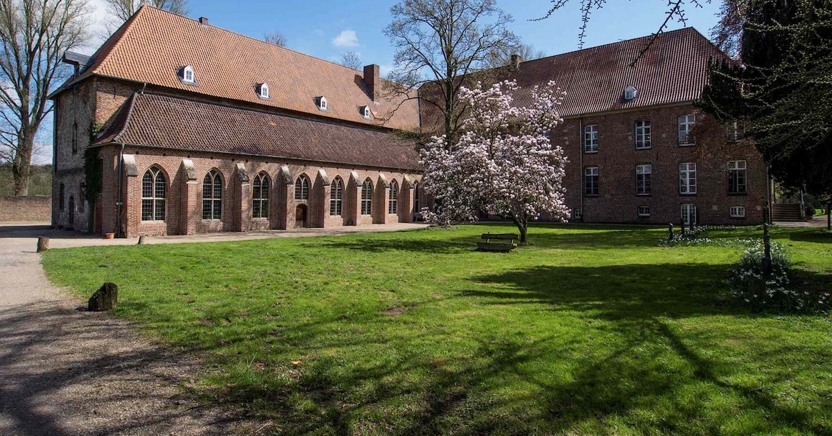 Struinen langs Niers, Kiesgruben en 13e-eeuws klooster Graefenthal bij Goch