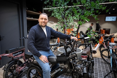 Ex-Jehovah Armando pleegde gewapende overval, maar is nu succesvol ondernemer: ‘Ineens kwam ik tot inkeer’