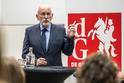 Deze vijf punten vallen op bij Timmermans-bezoek in Nijmegen: hártstikke links als student, niet moe door de haat, en wonen als topitem