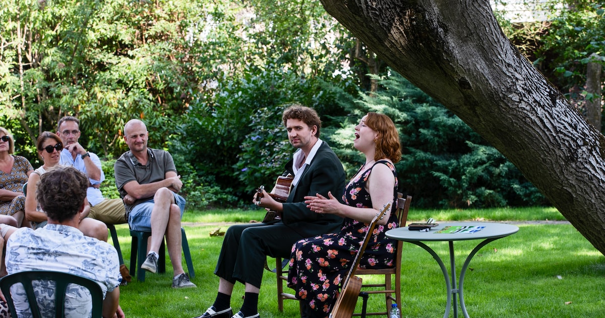 Vijfde Tuintheaterfestival in Bladel brengt bekende cabaretnamen en nieuw talent samen
