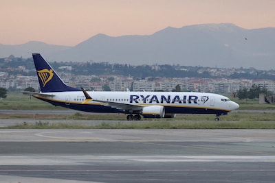 Amerikaanse veiligheidsraad leidt onderzoek naar man die bijna uit Ryanair-toestel werd gezogen