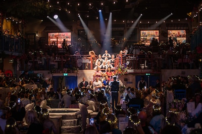 Producent populaire dinnershow Mamma Mia! The Party vraagt faillissement aan